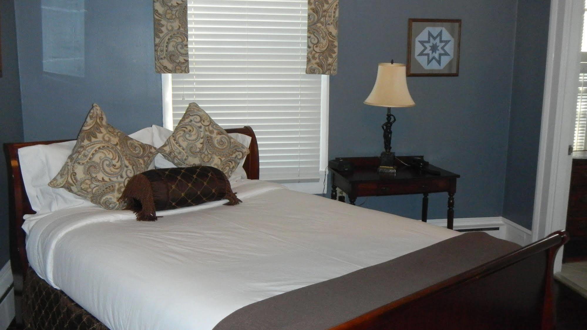 The Ashford Inn Clinton المظهر الخارجي الصورة