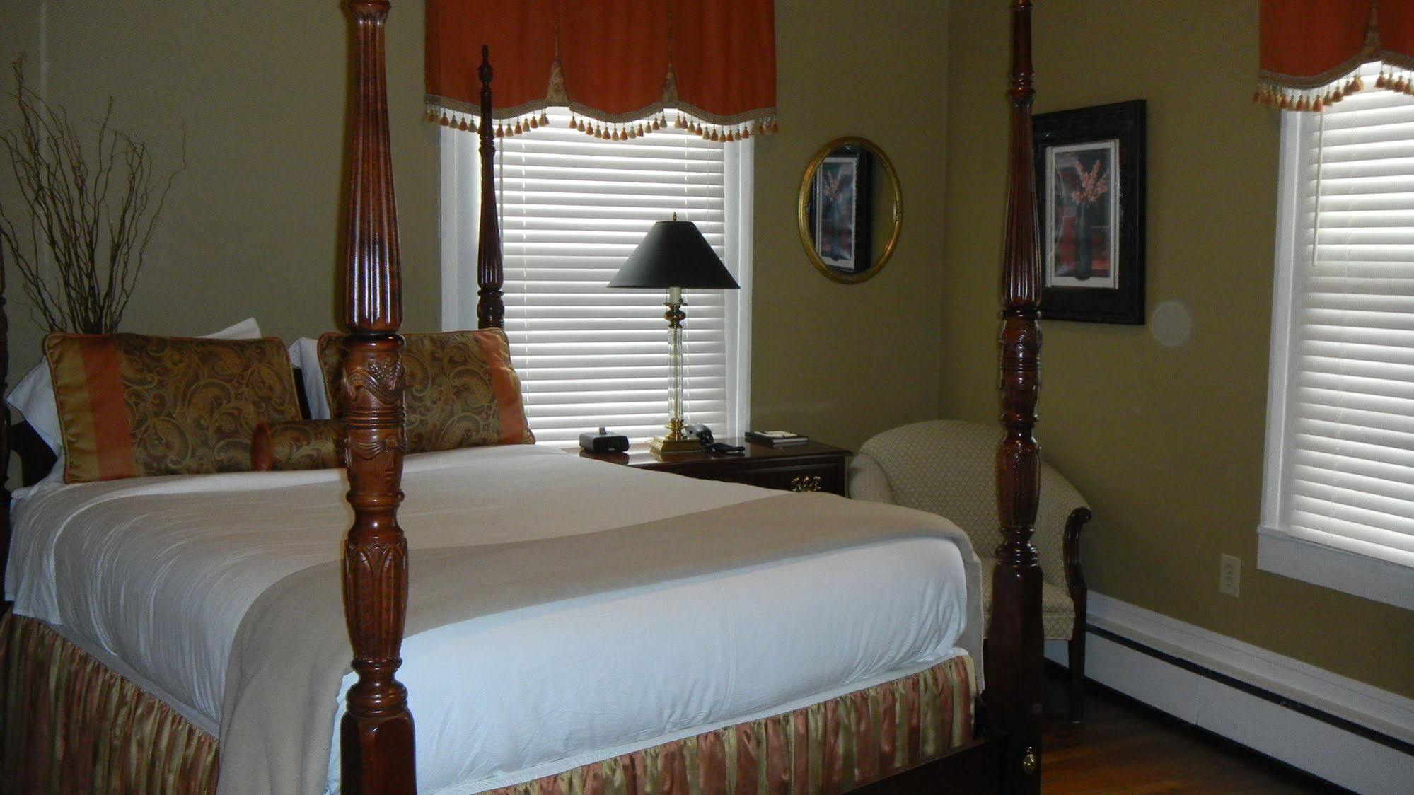 The Ashford Inn Clinton المظهر الخارجي الصورة